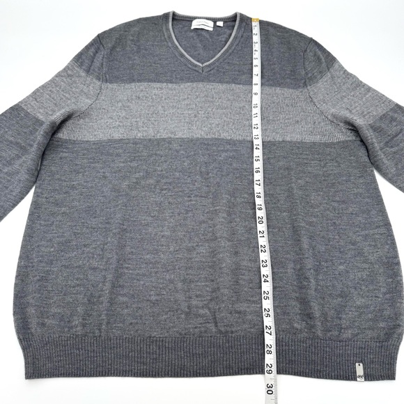 Calvin Klein Merino Wool Italain Knit Blend Color-block Striped V Sweater - Picture 6 of 11